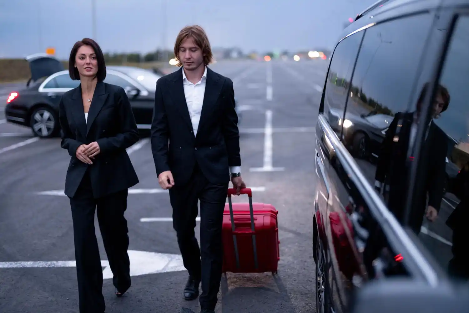 DirectWay Cars Heathrow Airport taxi ready for pick-up